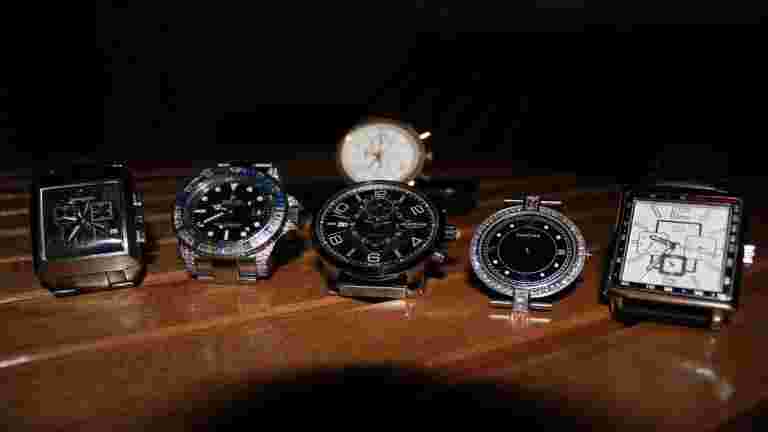 泰坦，Montblanc合資到12月結束