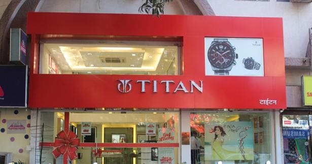 Titan CFO Subramaniam說，更高的黃金價格打珠寶業務
