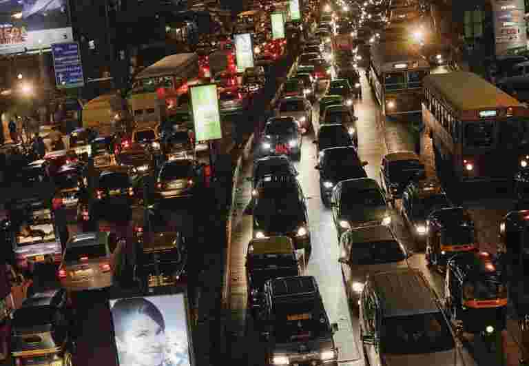 暹羅表示，乘用車銷售率跌幅近18％
