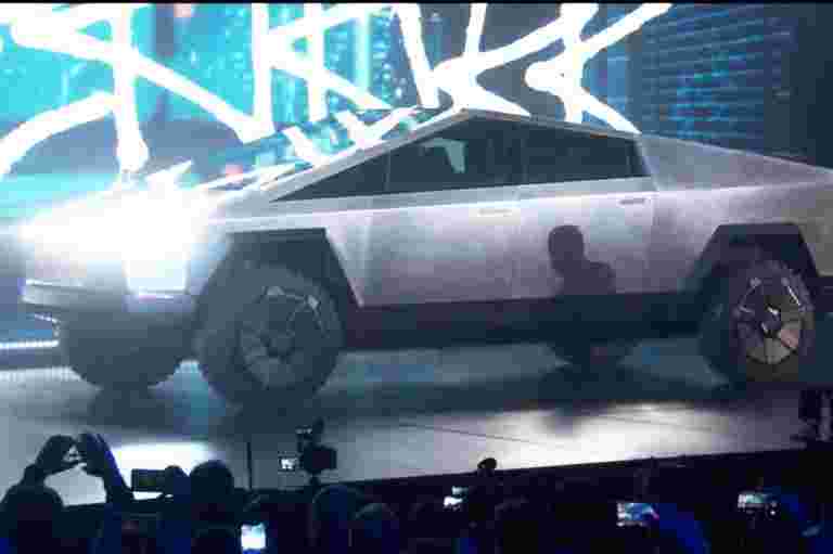 Tesla為“Cyber?? Struck”獲得了1.46萬盧比的訂單，Elon Musk說