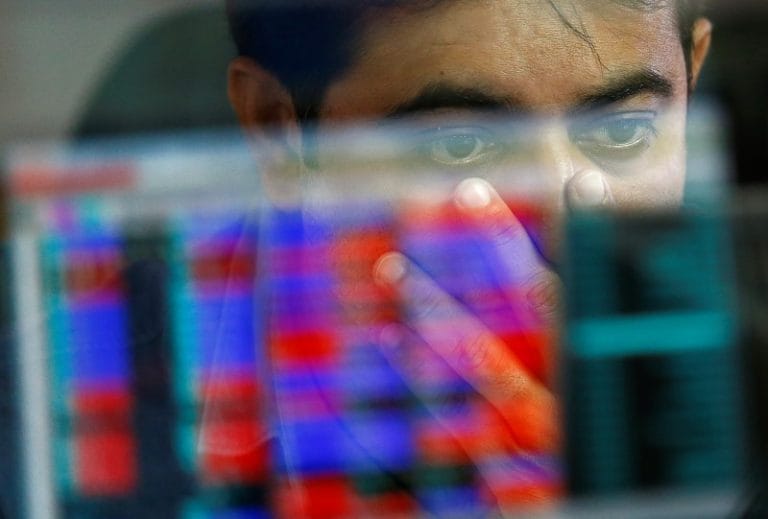 行業績效：Nifty Auto超越了Pharma指數在過去6個月內以優于基準測試