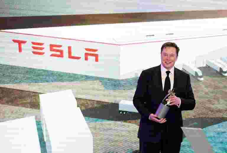 撇開機器人，Tesla在鋁鑄造上賭注