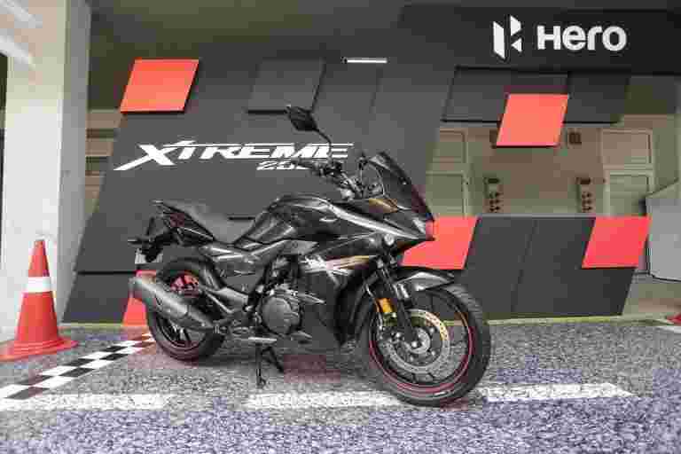 英雄Motocorp股票縮放改進的二月銷售號碼