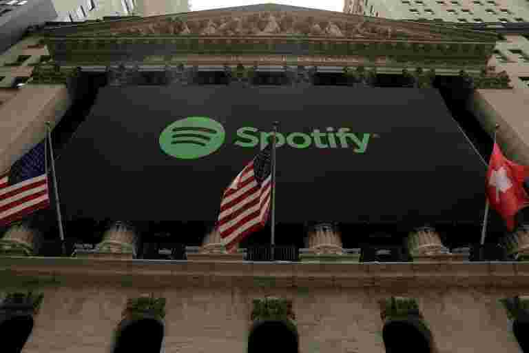 Apple表示，它收取不到1％的Spotify用戶的費用
