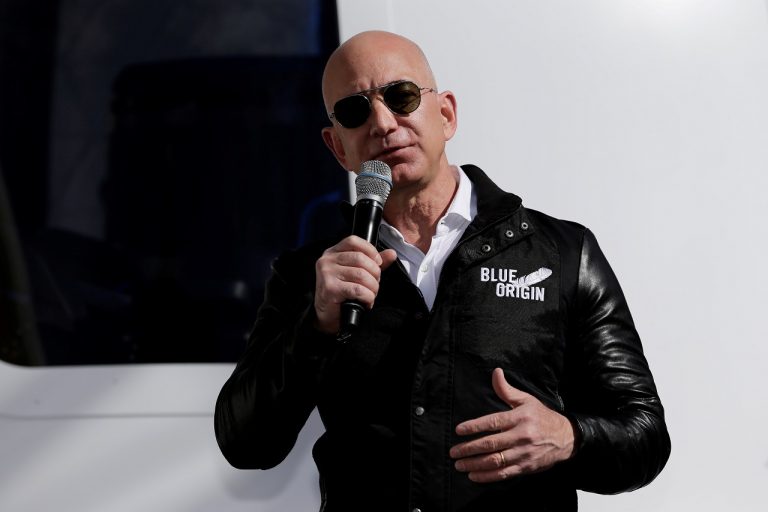 報告說，杰夫貝斯終于得到了“.amazon”的域名