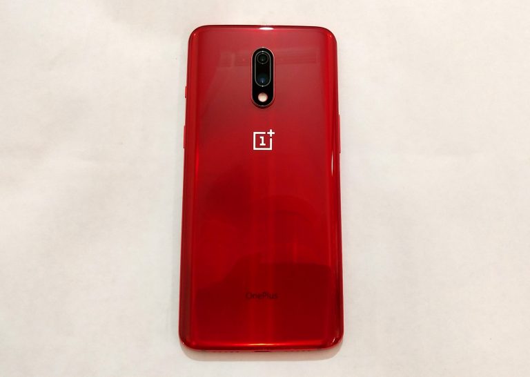 據報道，OnePlus 7T，7T Pro從10月15日開始銷售