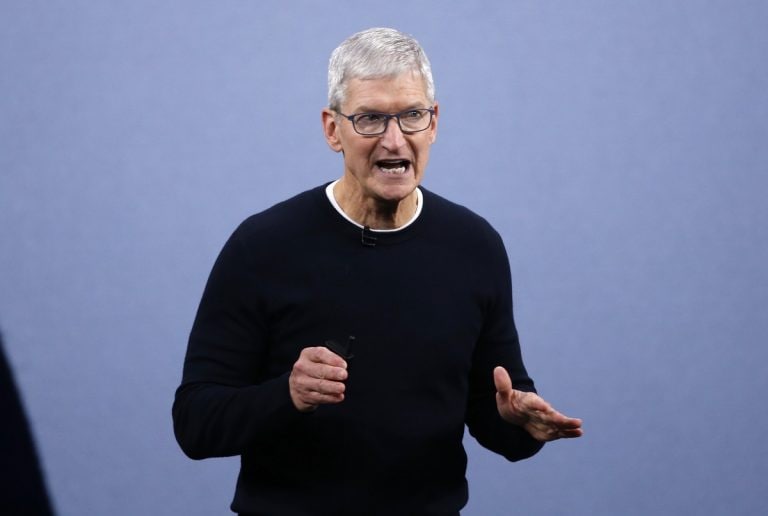 Apple Ceo Ceo Cook的旋風之旅亞洲仍在繼續，訪問泰國