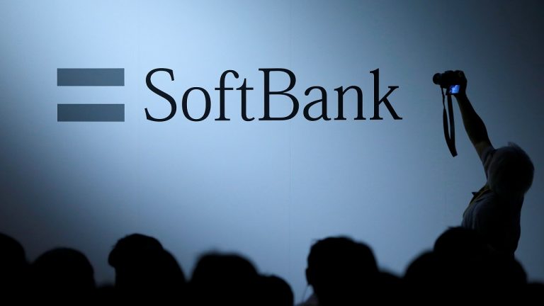SoftBank銷售高達410億美元的資產，以擴大股票回購，削減債務