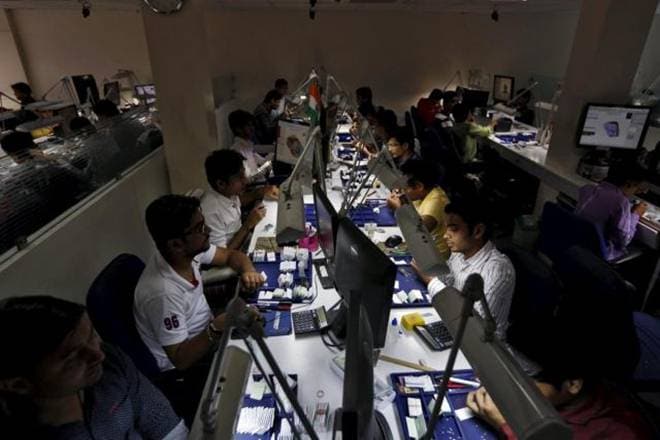 官方數據表示，超過18.10萬盧比注冊公司，僅在10月底的62％的活躍
