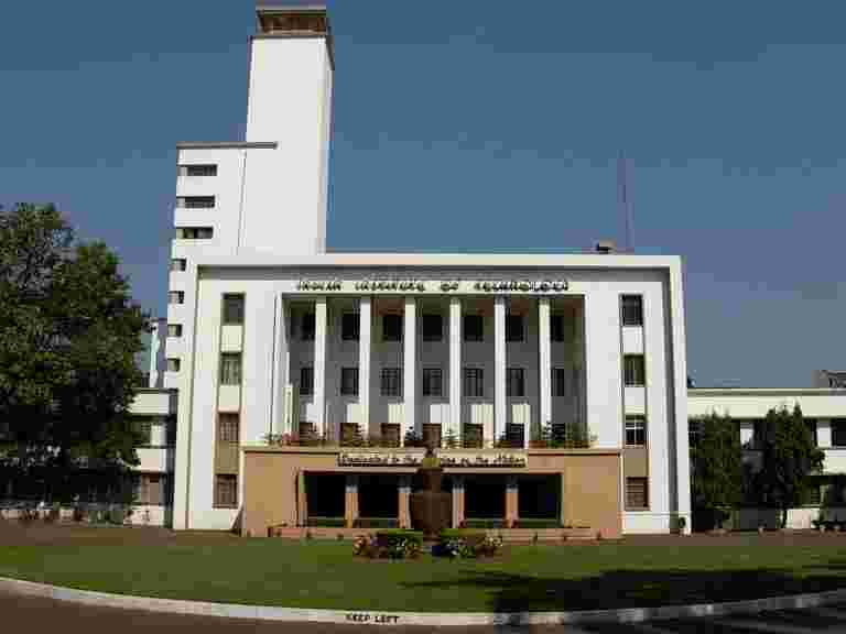 報告稱，IIT Kharagpur在紀錄時參加了1000個工作時間