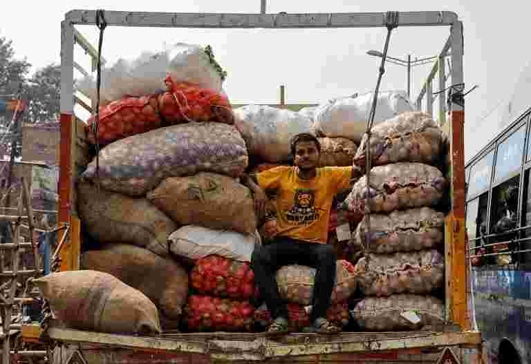 Nashik Farmer說，當局試圖掩蓋探針，他向Modi匯款：報告