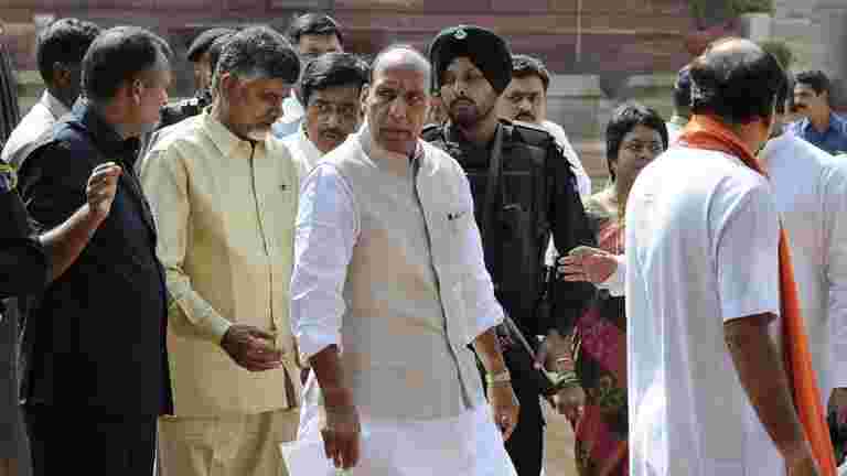 納克斯主義將在接下來的三五年里結束，他說，首席執行官Rajnath Singh
