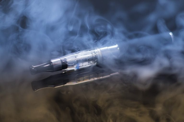 電子煙：規定而不是禁止是答案
