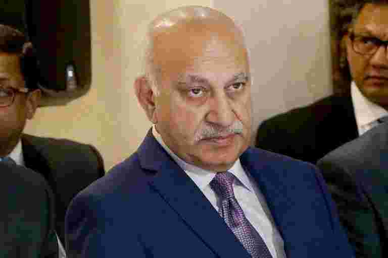 編輯會暫停MJ Akbar，Tarun Tejpal