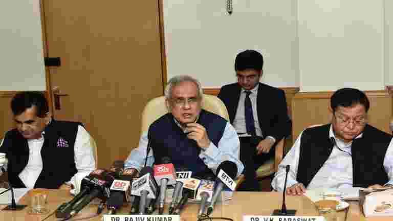 Telangana模型可以是其中一個選項而不是農場貸款豁免，說Niti Aayog副主席Rajiv Kumar