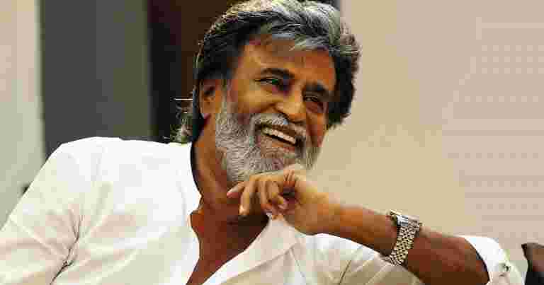 第一天，第一個展示Rajinikanth Starrer Petta與集合風扇底座