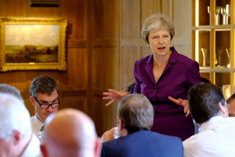 在Brexit投票前敦促立法者暫停第二個外觀