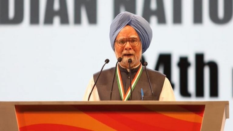 失業增長，農村債務，城市混亂使愿望青年不安：Manmohan Singh.