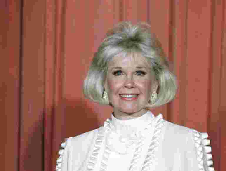 傳奇女演員和歌手Doris Day死于97
