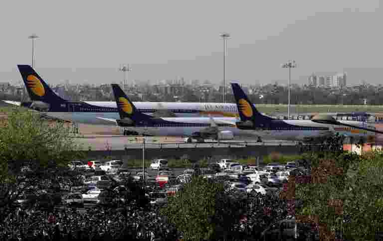 阿加爾塔拉機場是東北的第三國際機場