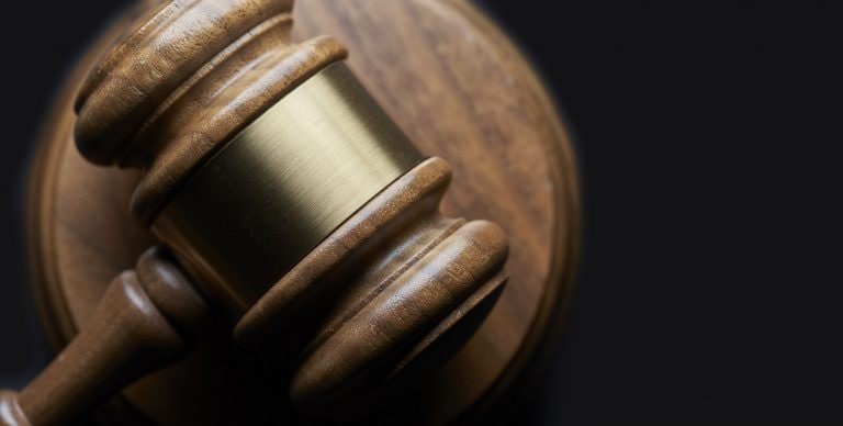 馬哈拉施特拉在司法交貨中，揭示了印度司法報告