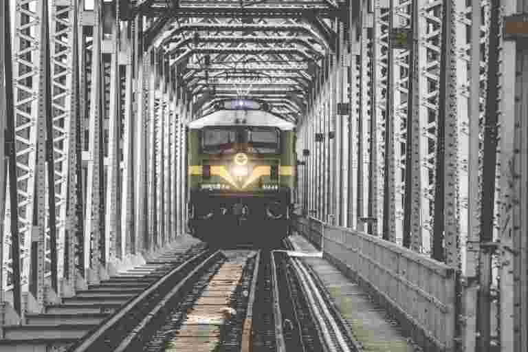 報告稱，印度鐵路在本財政年度報告零客運死亡