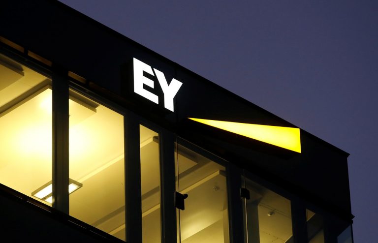 ey加入氣候變化戰，旨在將碳中性到2020年底