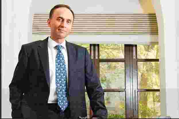 Ravneet Gill負責是是銀行MD，CEO